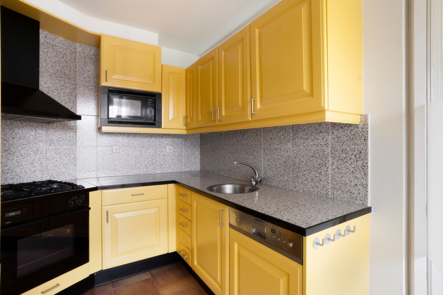 Foto 20 van Weversplaats 37