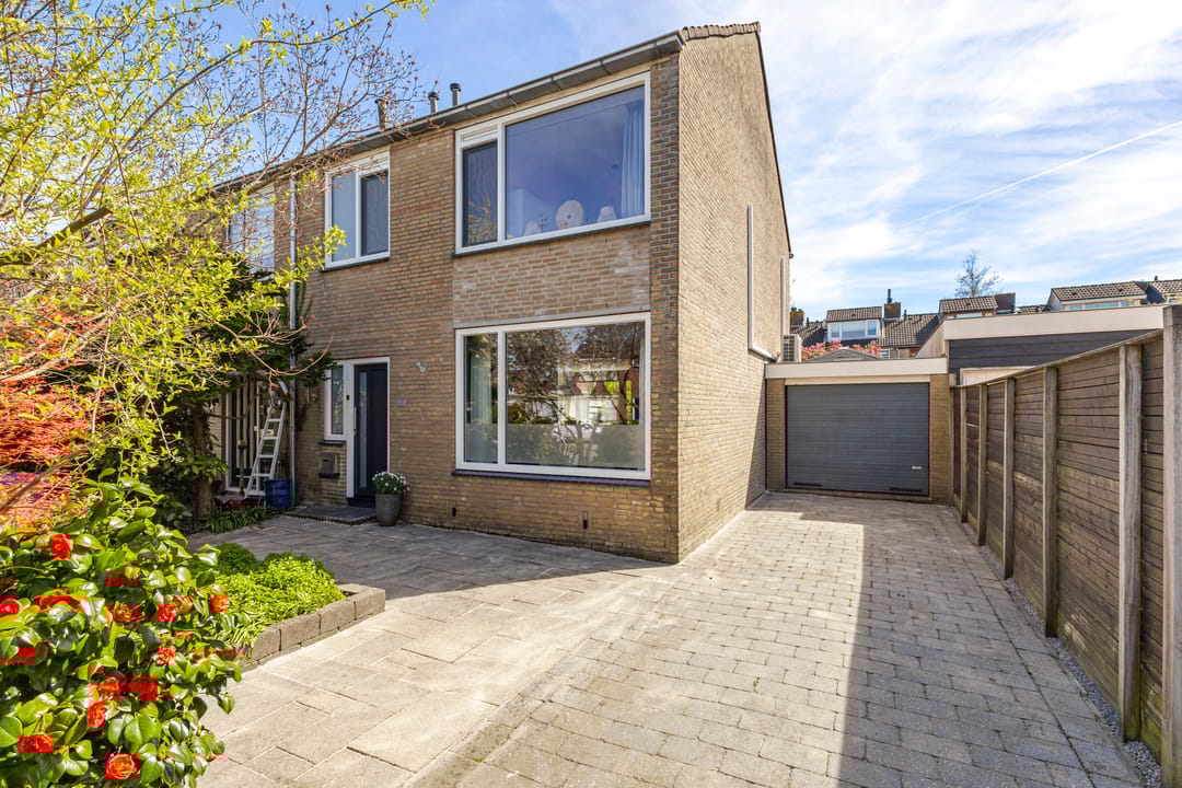 Foto 1 van van Wenastraat 27