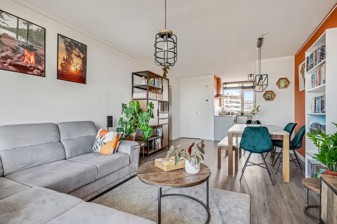 Foto 2 van Valkestein 917