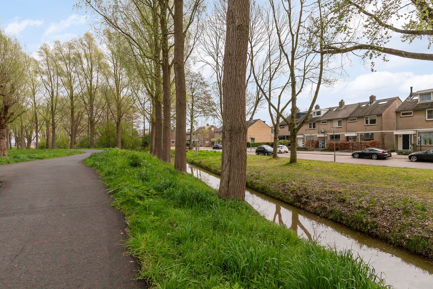 Photo 4 of Abeelstraat 148