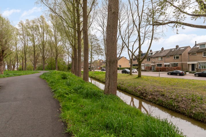 Photo 4 of Abeelstraat 148