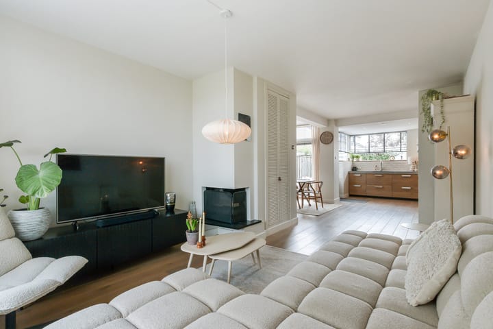 Photo 2 of Abeelstraat 148