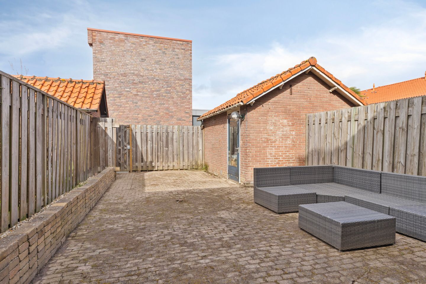 Foto 25 van Admiraal de Ruyterstraat 102