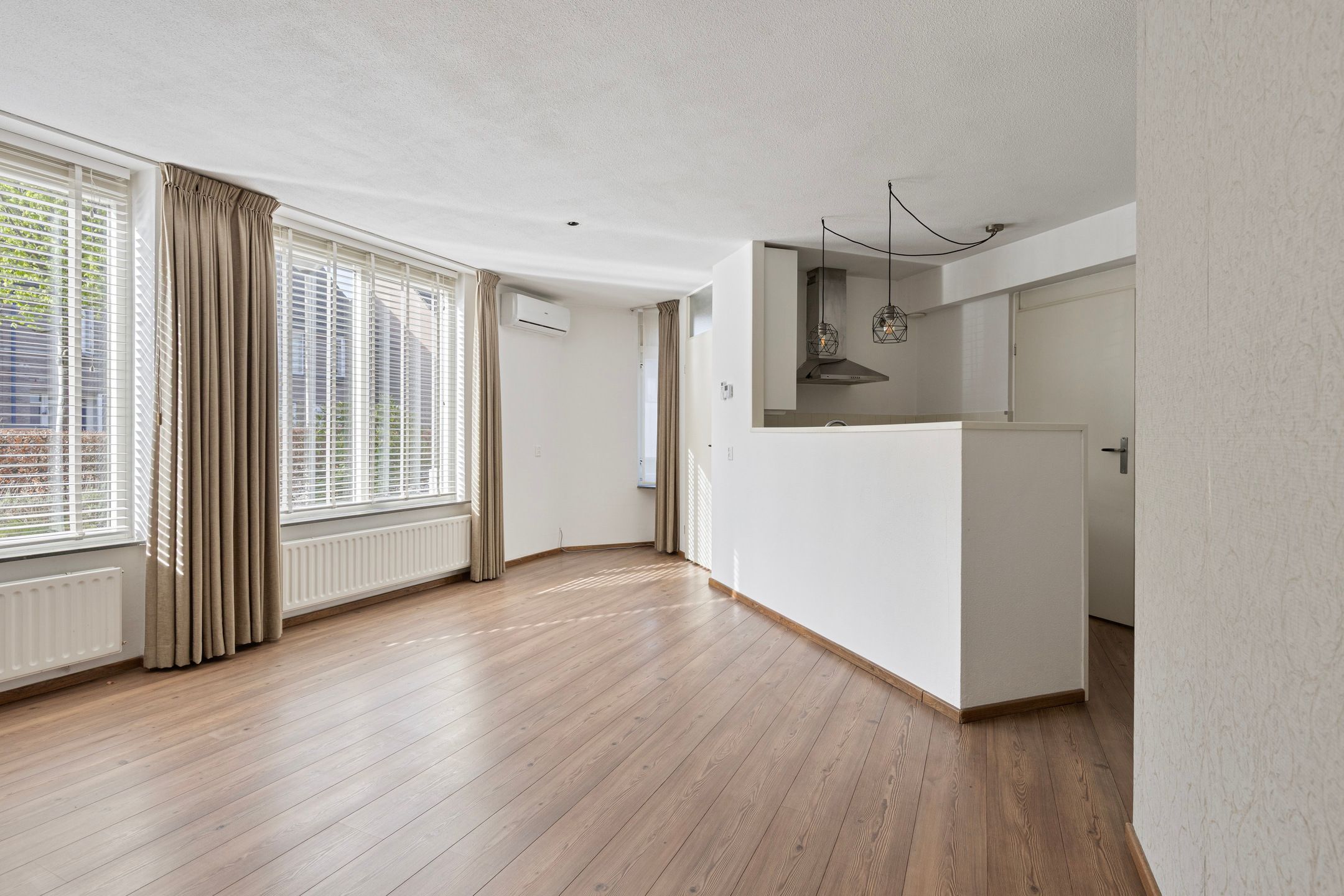 Photo 9 of Cloete 52