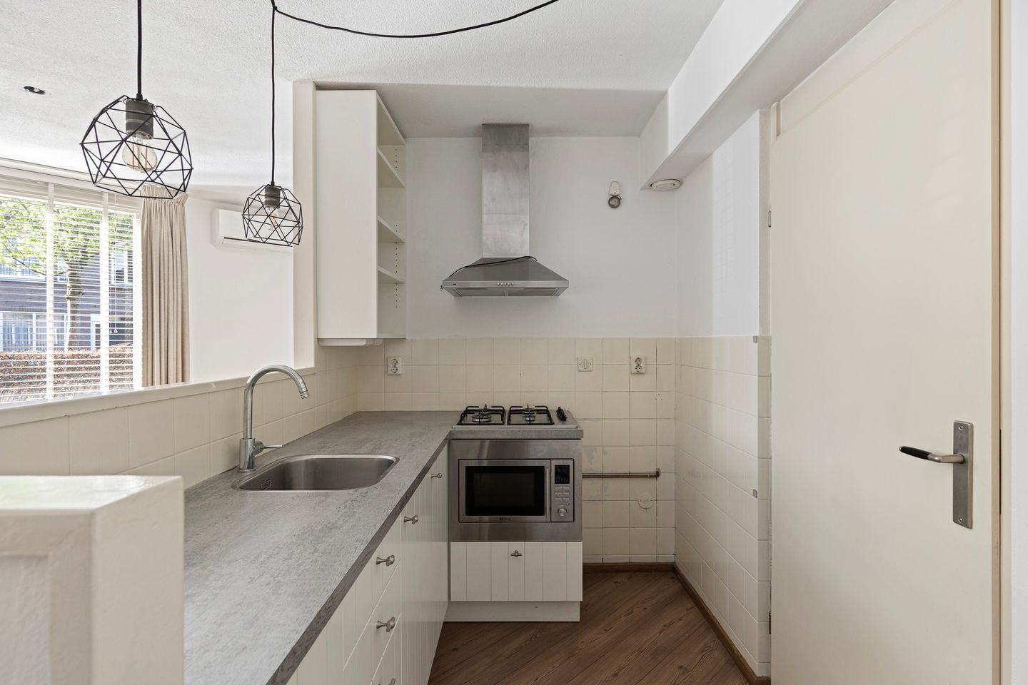 Photo 14 of Cloete 52