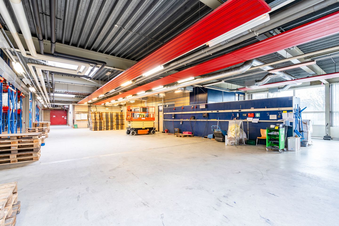 View photo 5 of Admiraal De Ruyterstraat 2