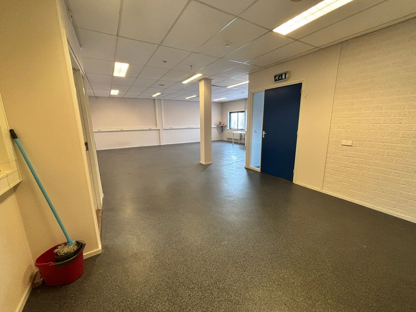 Bekijk foto 4 van Tenierslaan 9