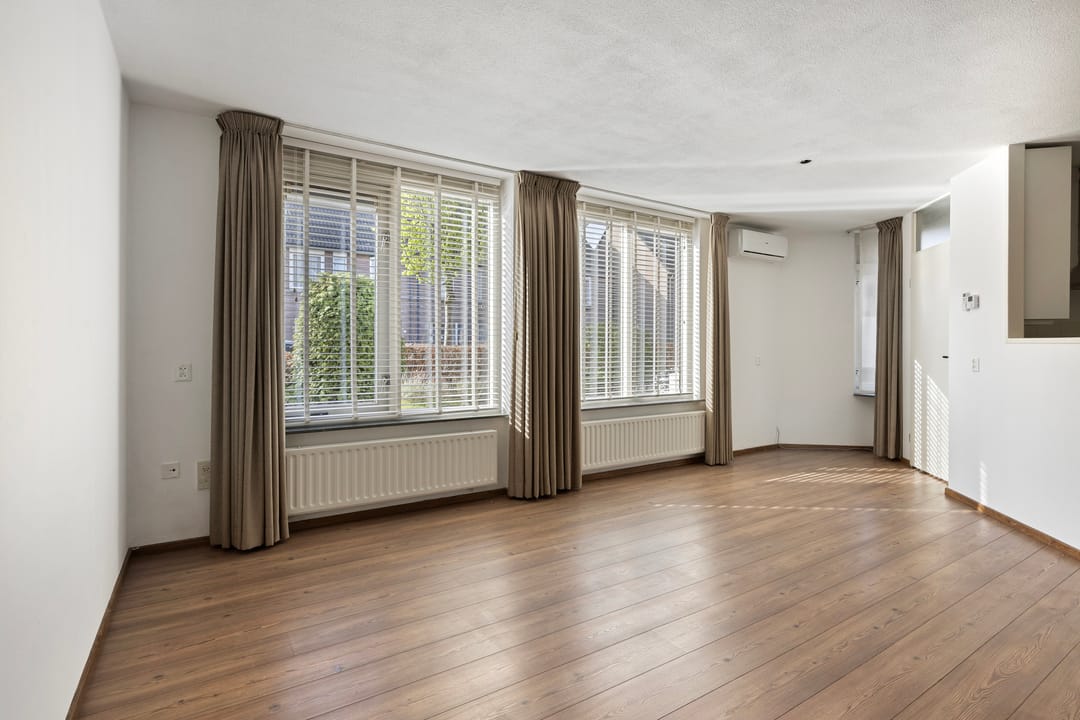 Photo 8 of Cloete 52