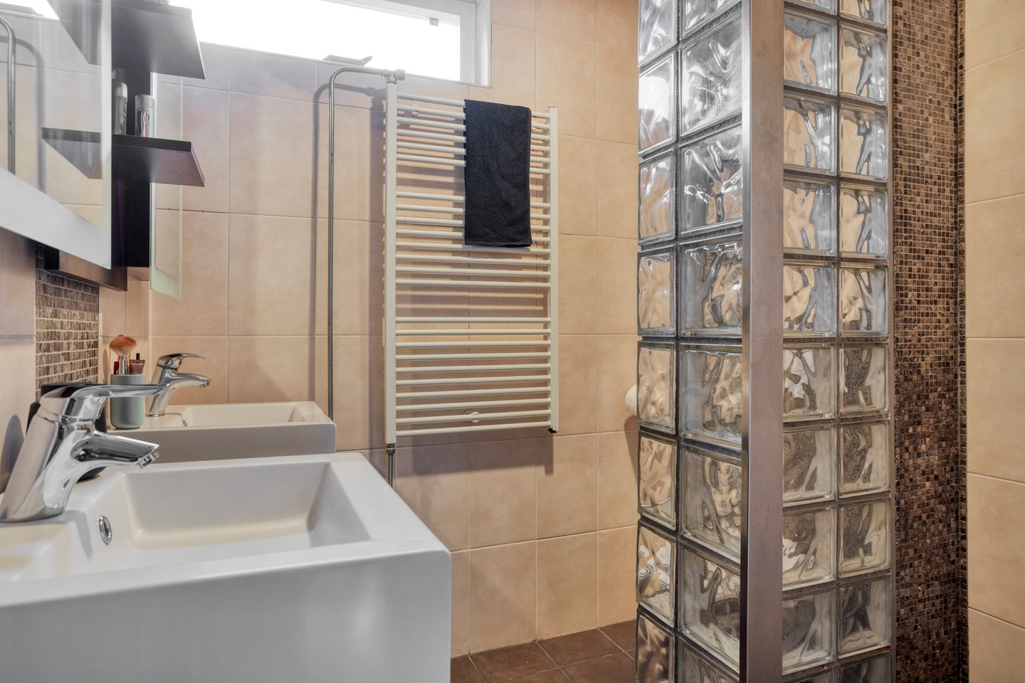 Photo 4 of Stuurboord 33