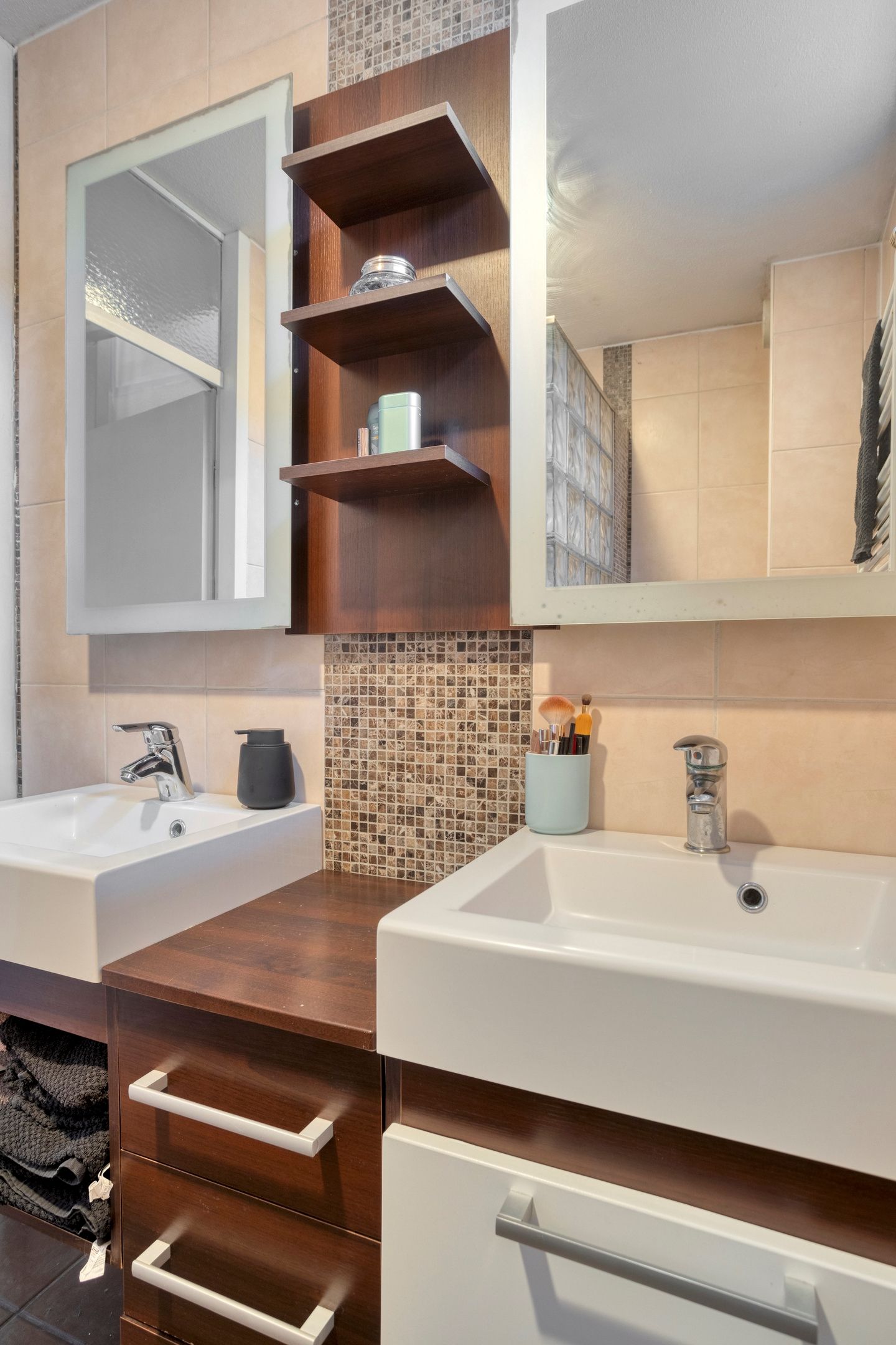 Photo 21 of Stuurboord 33