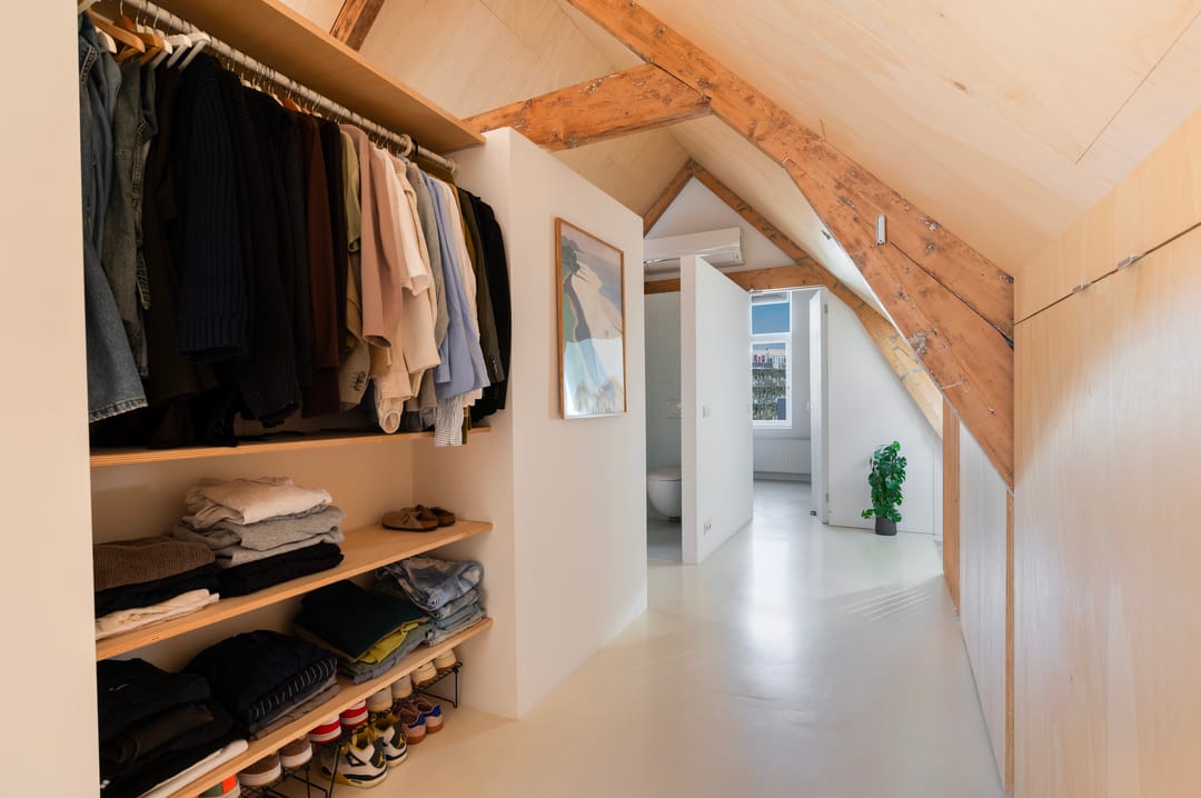 Photo 28 of Schoonderloostraat 54-B