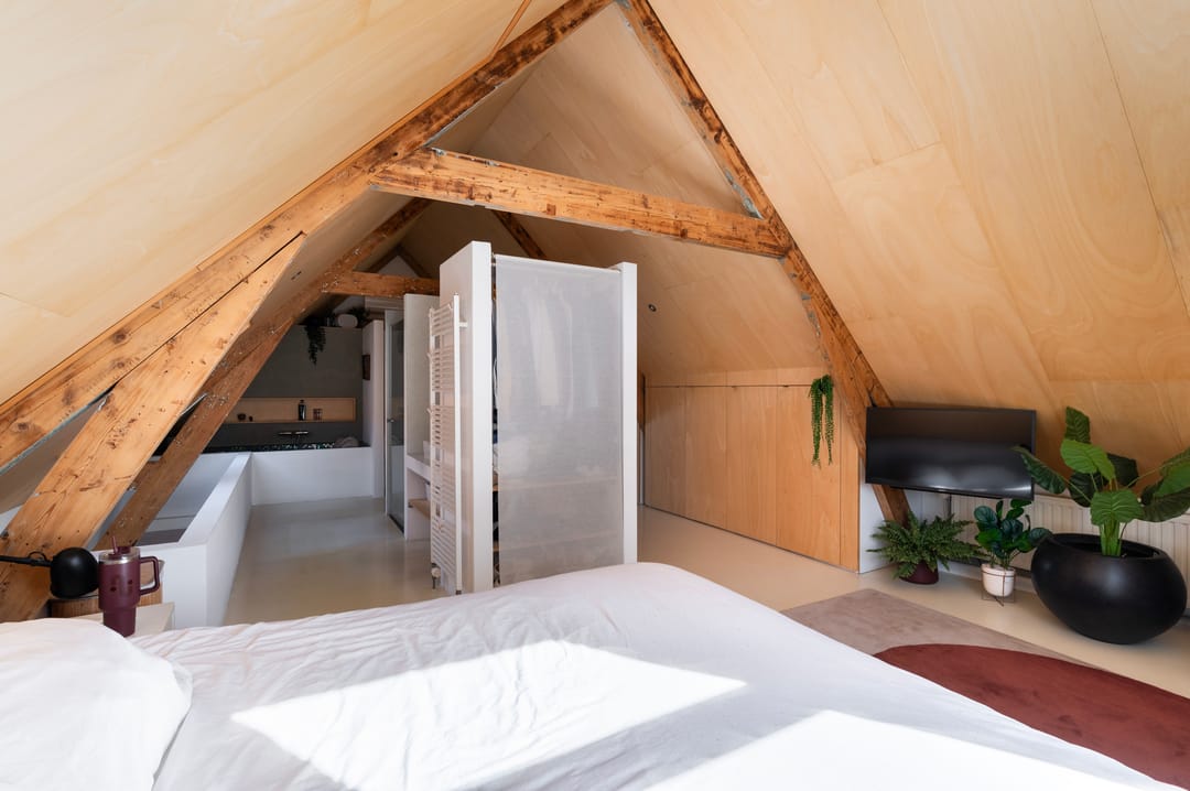 Photo 38 of Schoonderloostraat 54-B