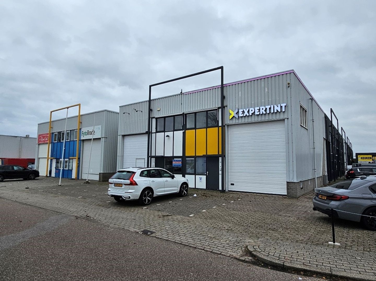 View photo 3 of Einsteinstraat 42