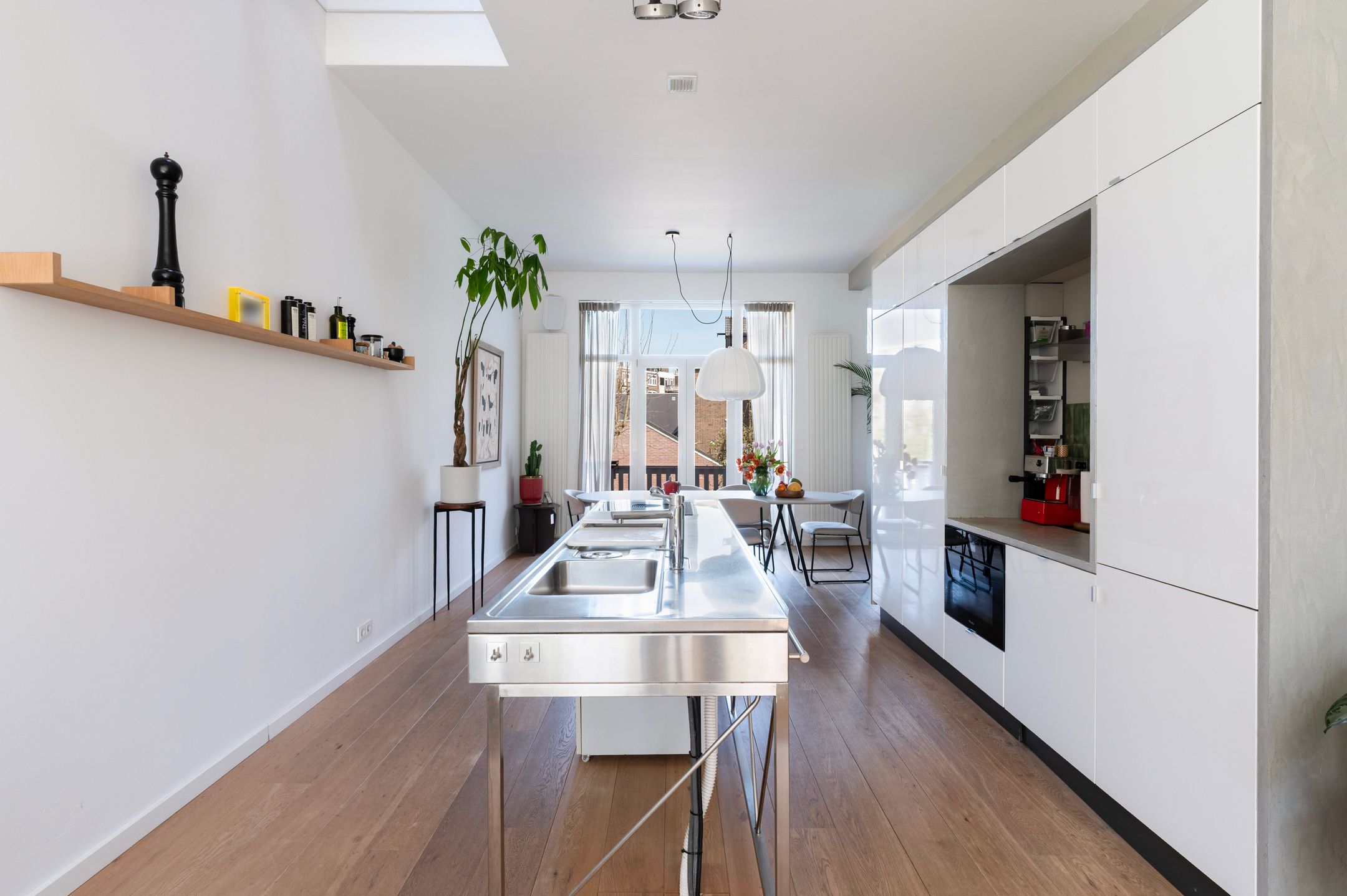 Photo 15 of Schoonderloostraat 54-B