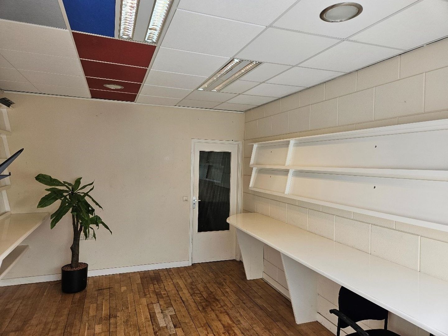 View photo 4 of Einsteinstraat 42