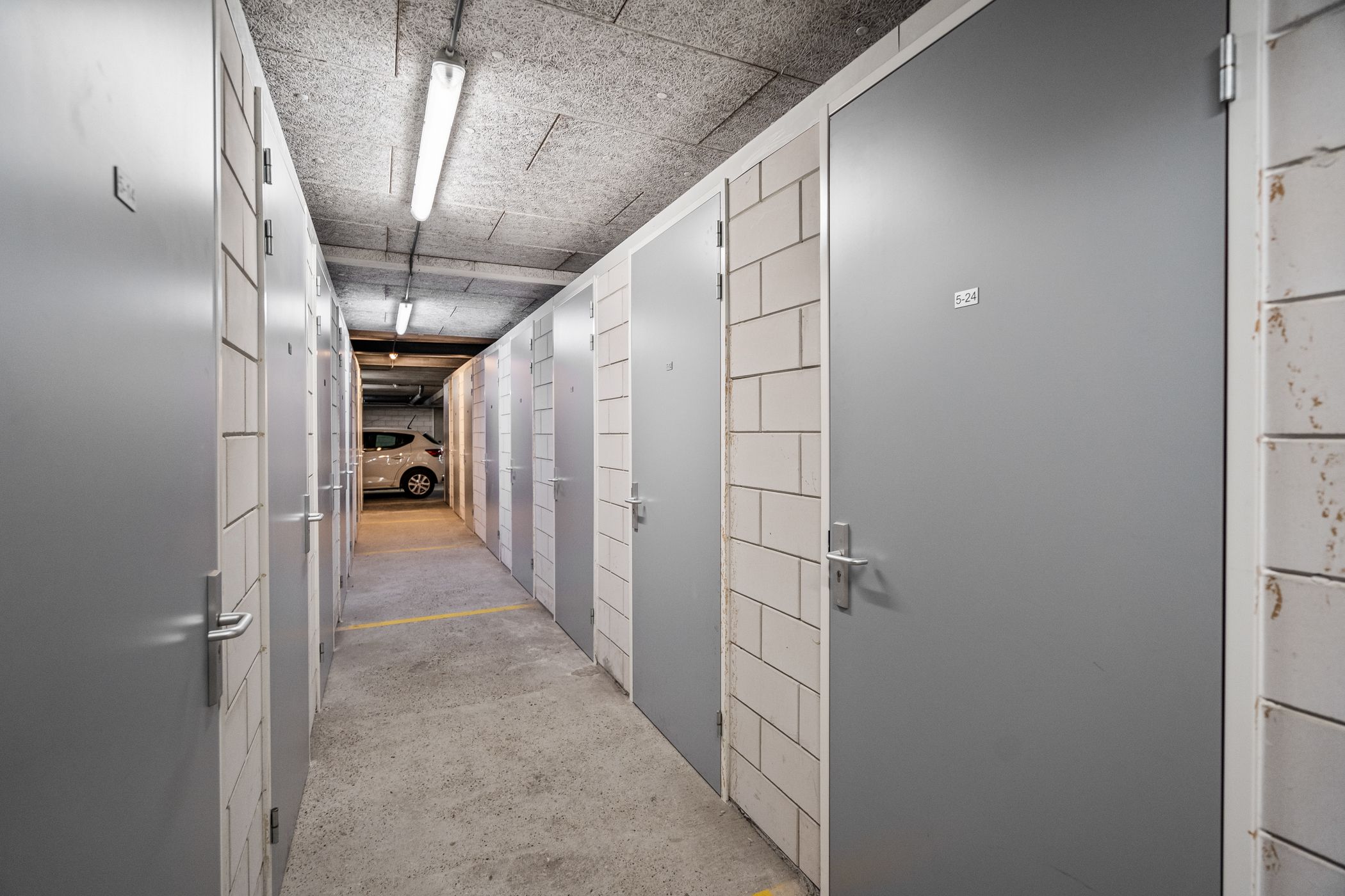 Photo 33 of Merweplein 5-24