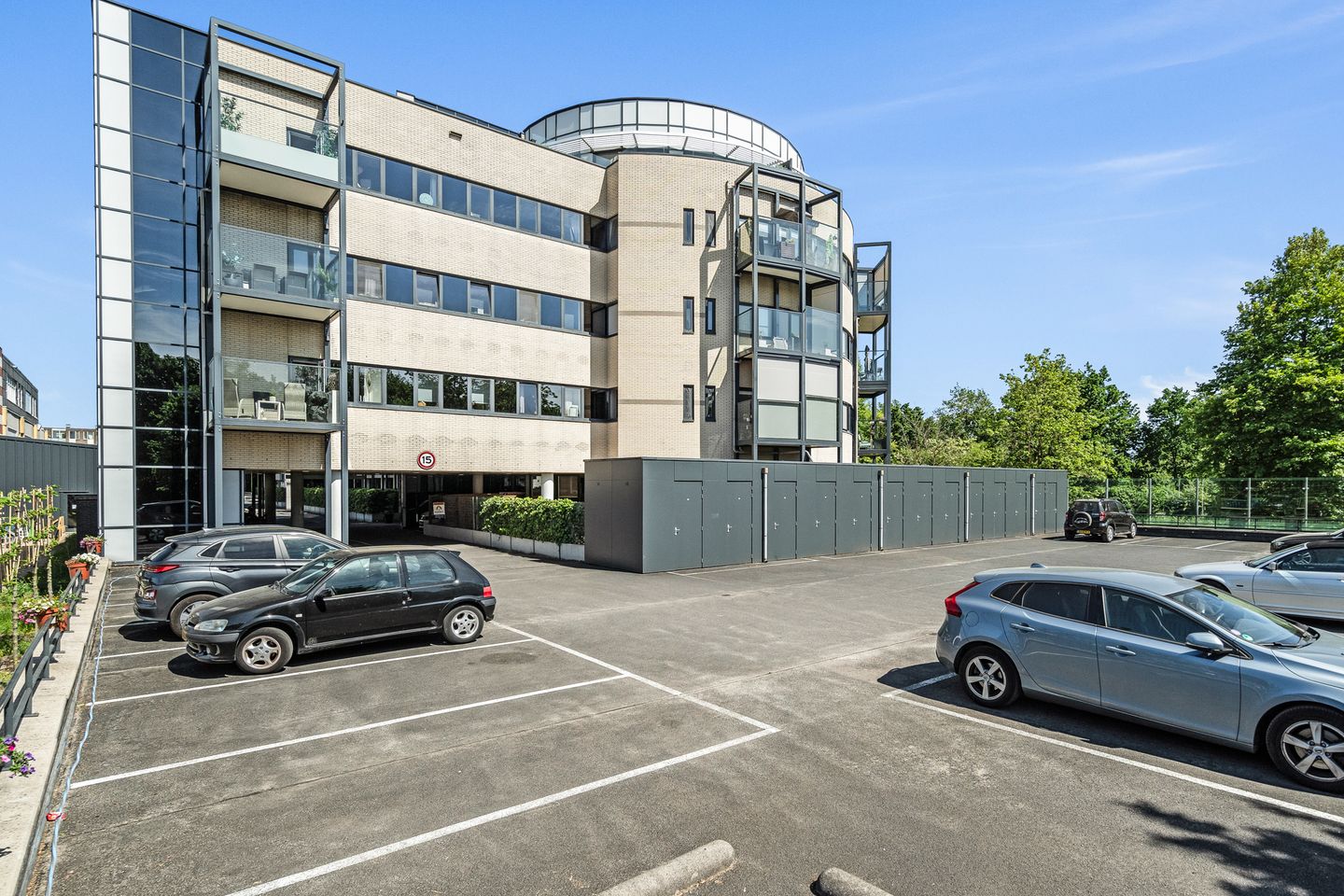 Photo 40 of Merweplein 5-24