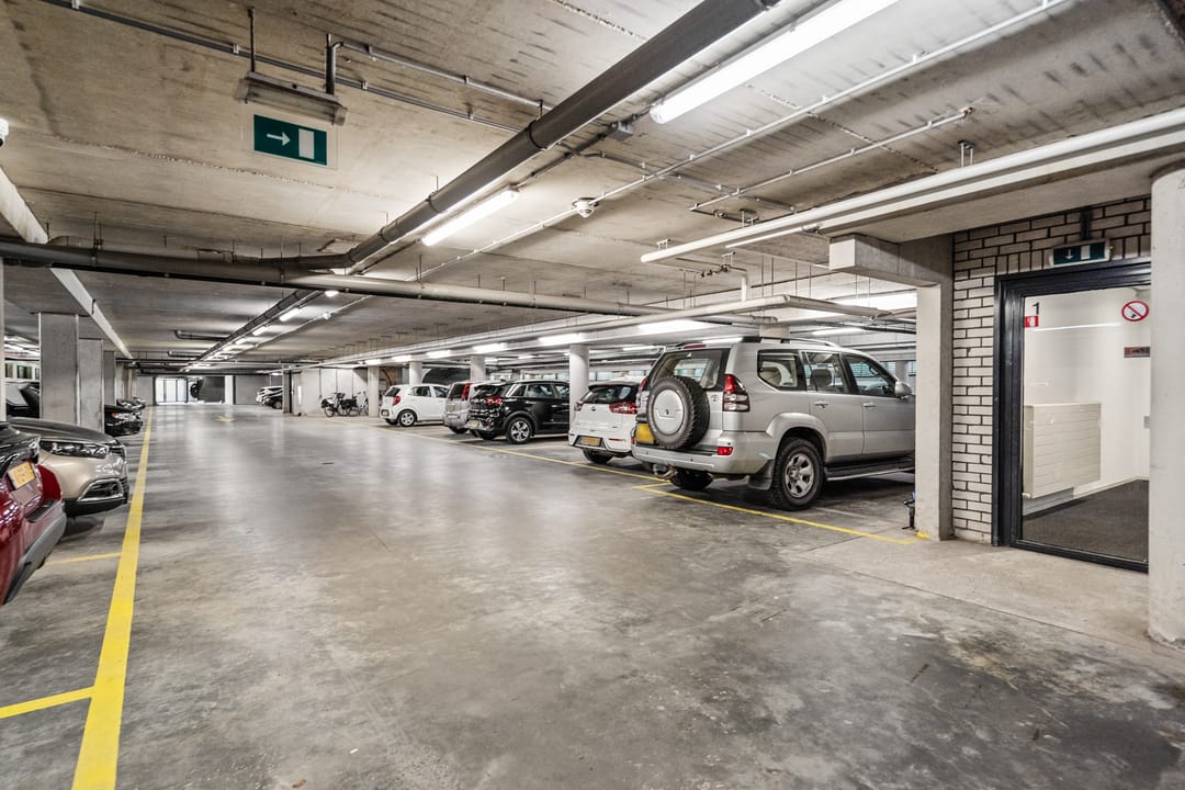 Photo 31 of Merweplein 5-24