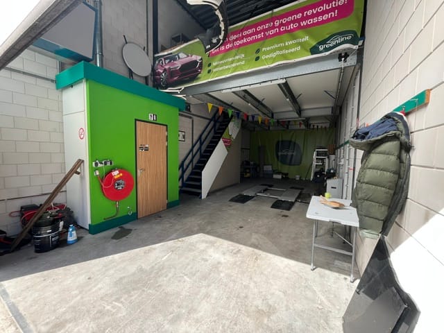 Bekijk foto 5 van Aston Martinlaan 18-D