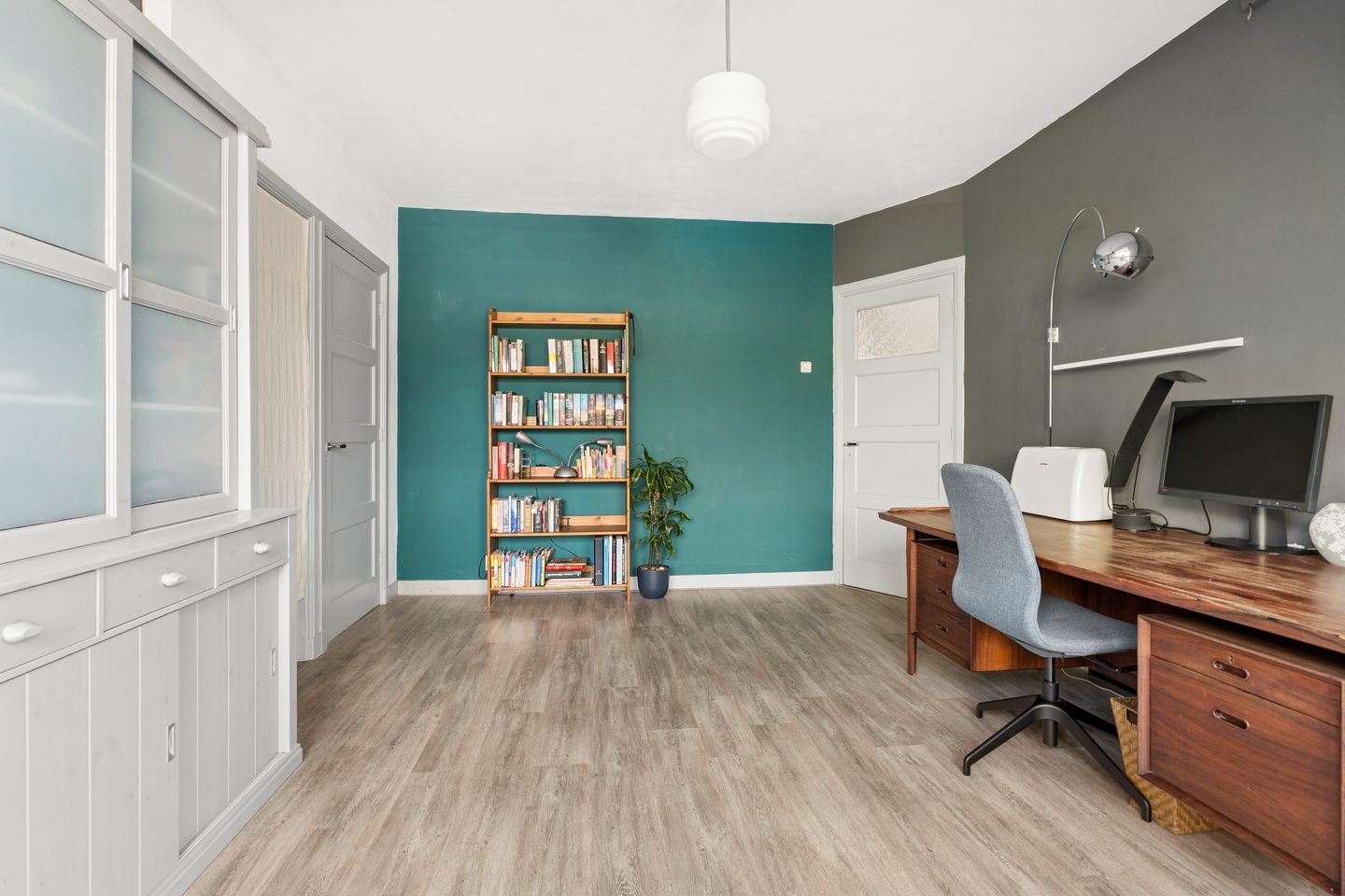 Photo 44 of Thorbeckelaan 164