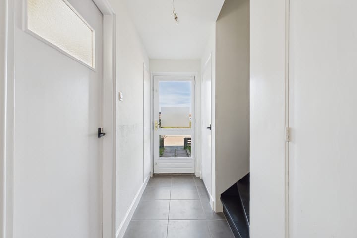 Photo 2 of Vogelschorstraat 8