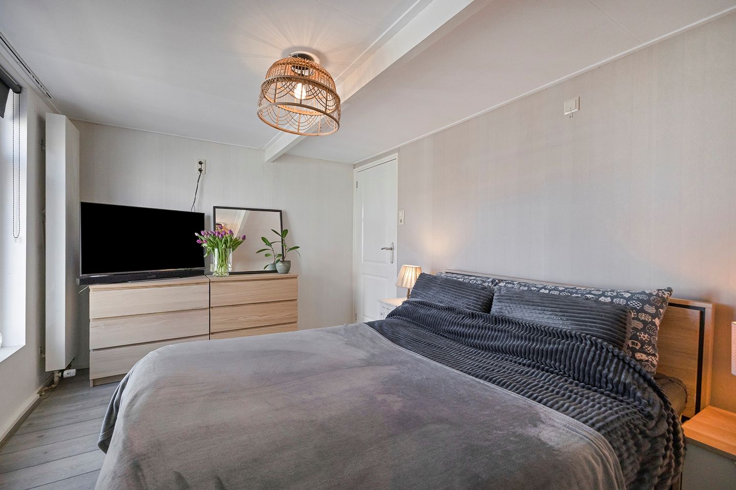 Foto 19 van Van Galenstraat 10