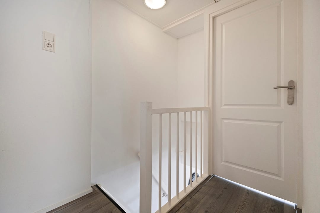 Foto 17 van Van Galenstraat 10