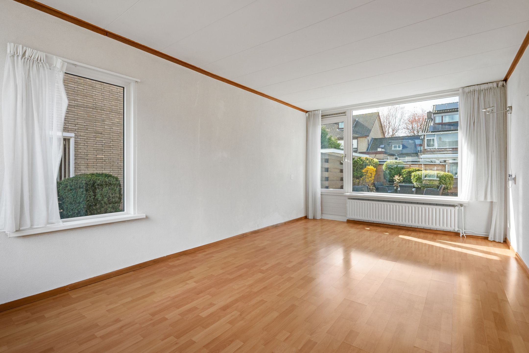 Foto 3 van van Halllaan 12