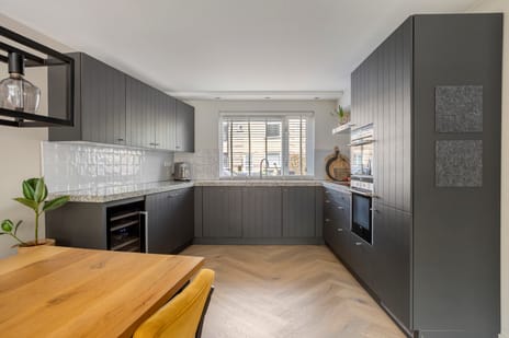 Bisschop Romerostraat 118 secondary image