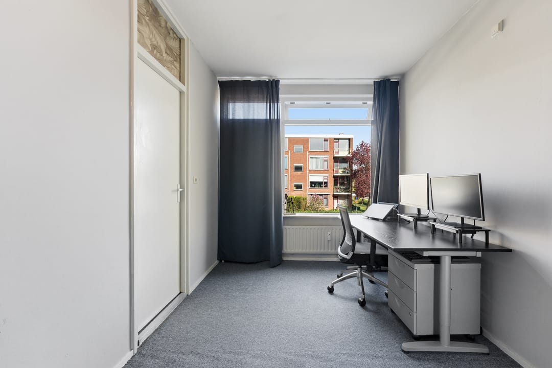 Foto 22 van Van Beethovenstraat 143