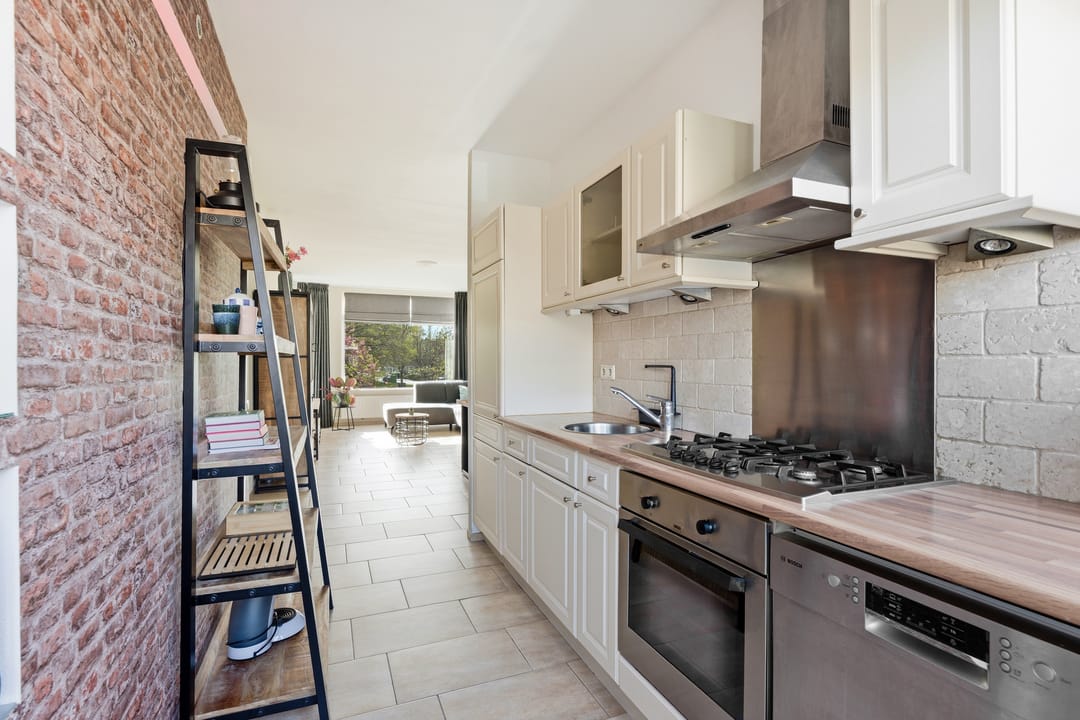 Foto 17 van Van Beethovenstraat 143