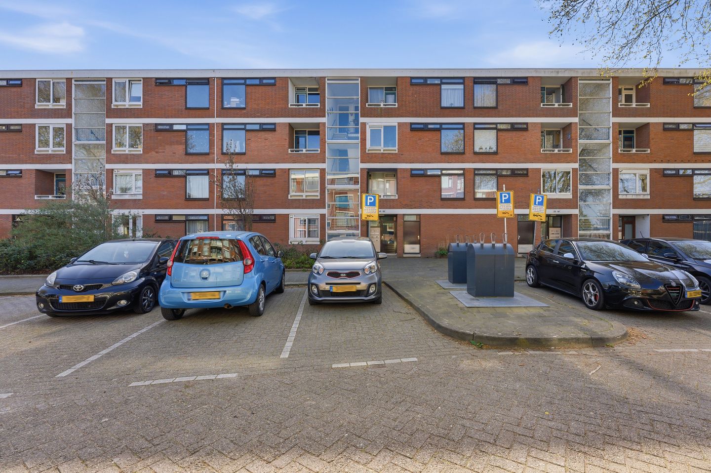 Foto 35 van Van Beethovenstraat 143