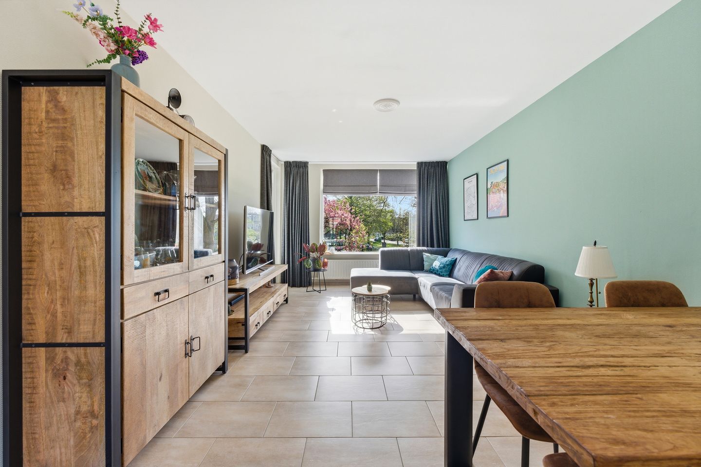 Foto 5 van Van Beethovenstraat 143