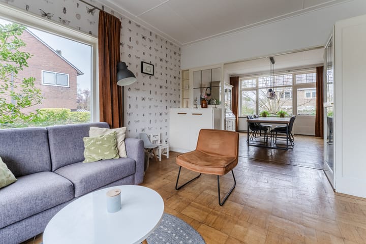 Hoekwoning te koop: Provincialeweg 328, Zaandam