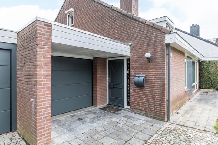 Foto 4 van Meussenhof 11