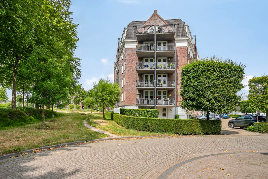 Photo 8 of de Langekker 15