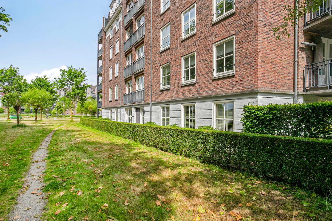 Photo 37 of de Langekker 15