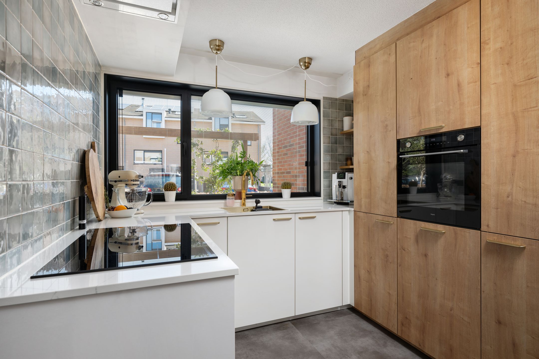 Foto 9 van Brederodestraat 16