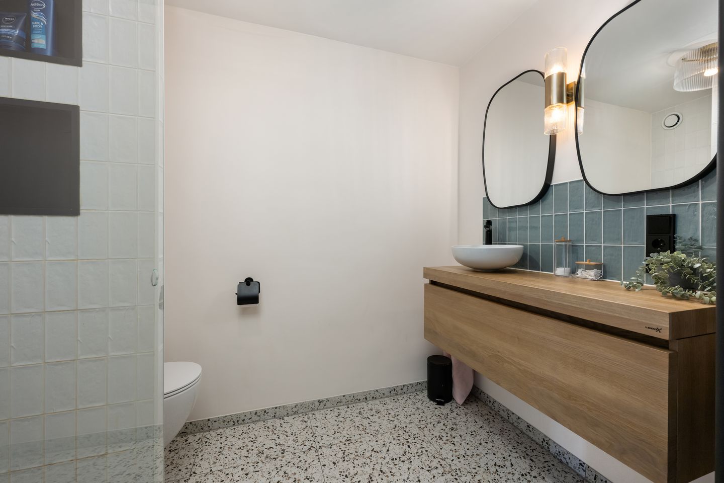 Foto 29 van Brederodestraat 16