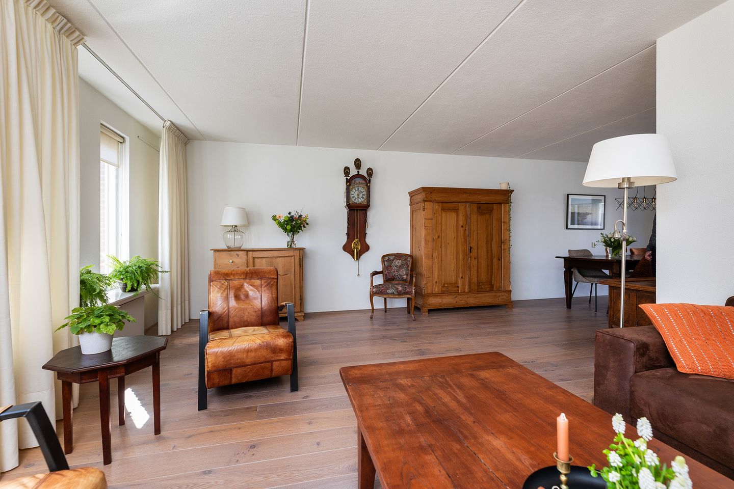 Photo 14 of Tarweakker 19