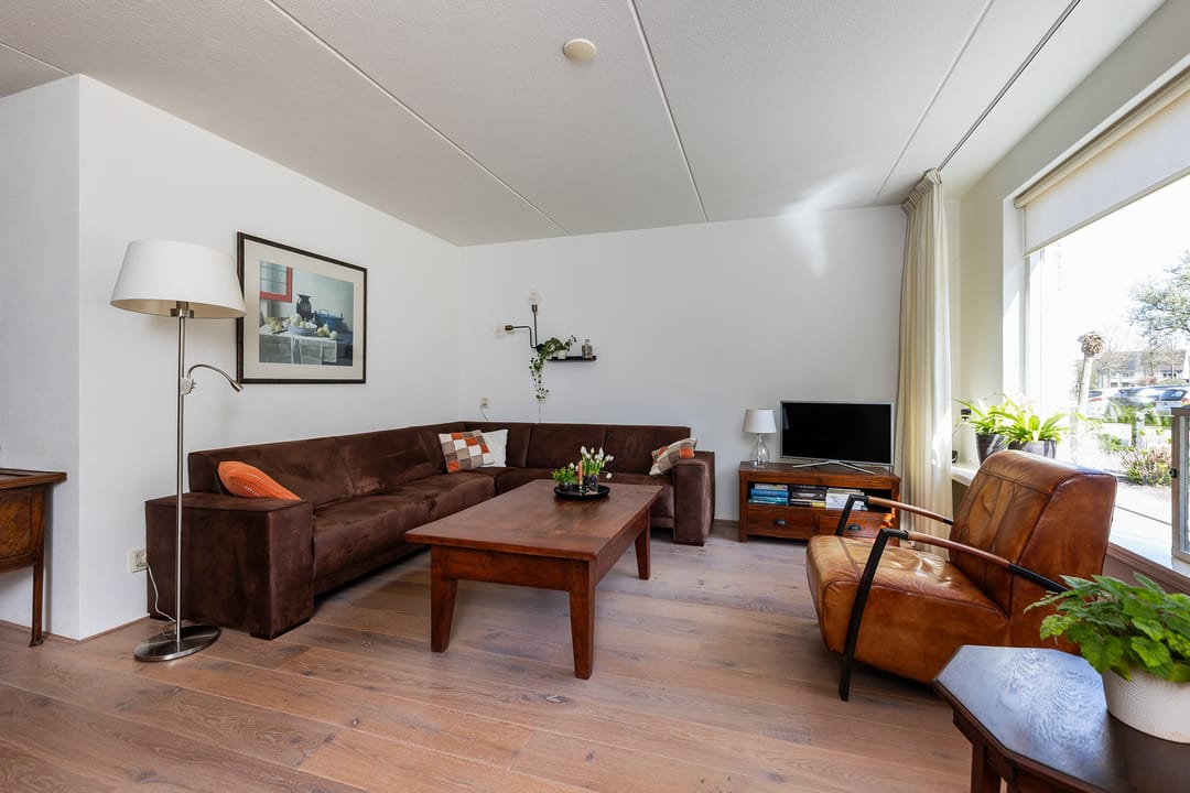 Photo 11 of Tarweakker 19