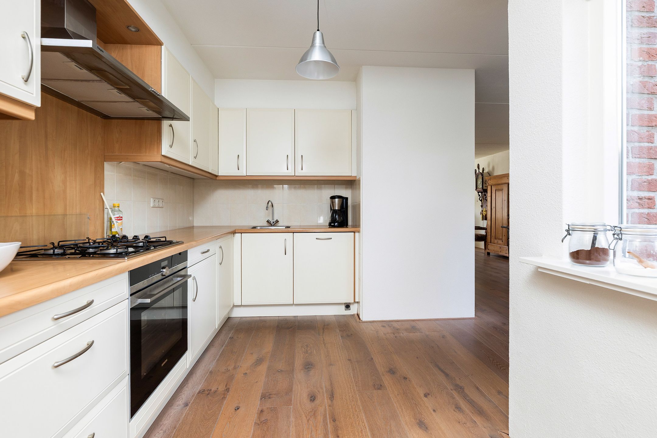 Photo 21 of Tarweakker 19