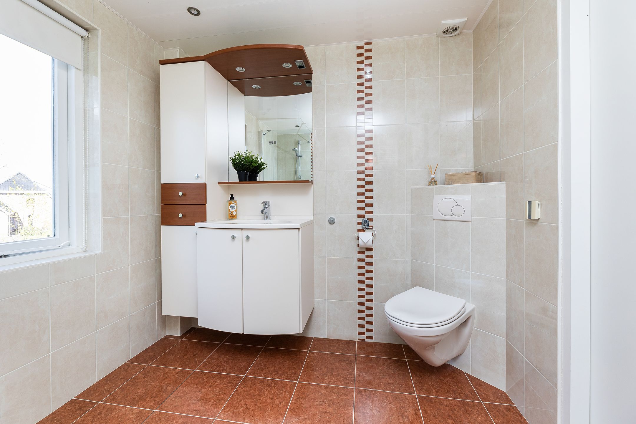 Photo 30 of Tarweakker 19