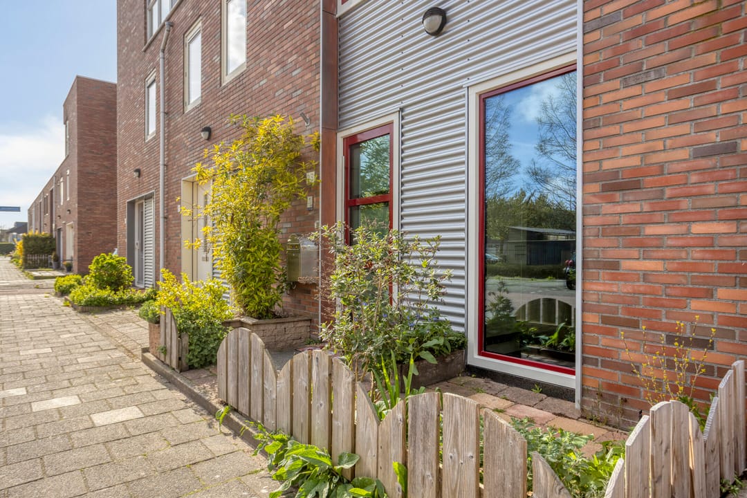 Foto 7 van Ietje Kooistratuin 23