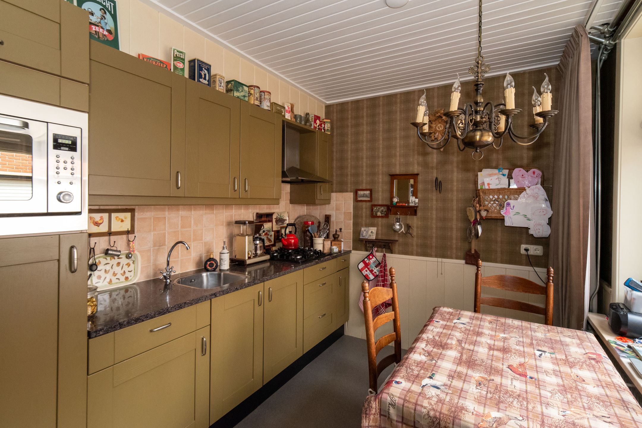 Foto 15 van Molenstraat 16