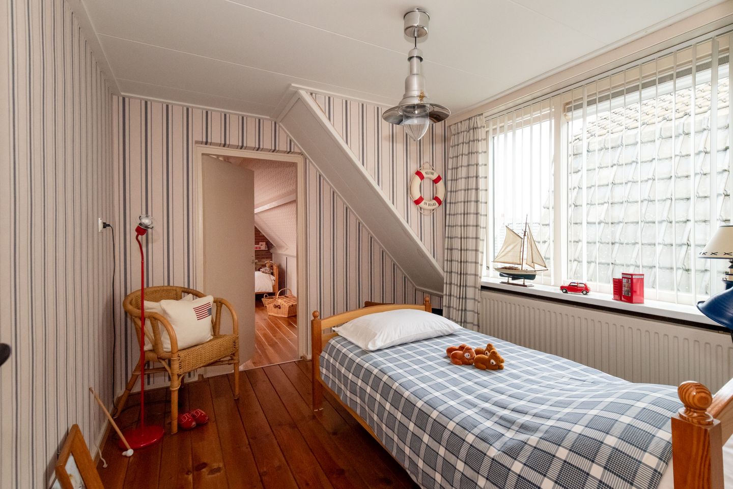 Foto 34 van Molenstraat 16