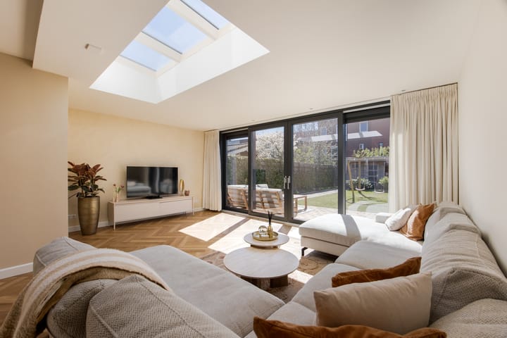 Foto 3 van Oosterschelde 82