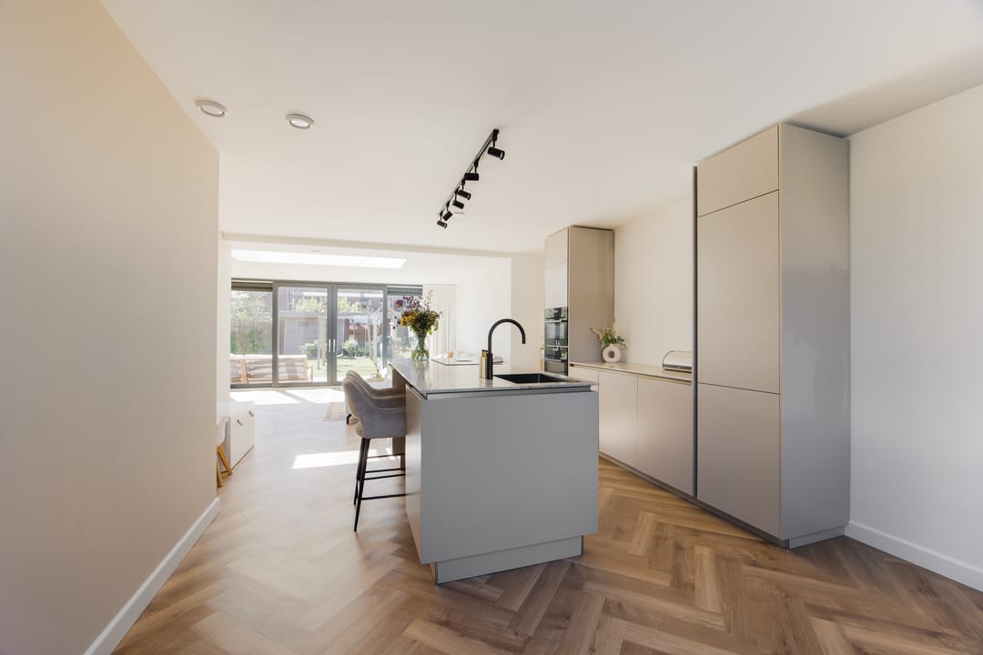 Foto 8 van Oosterschelde 82