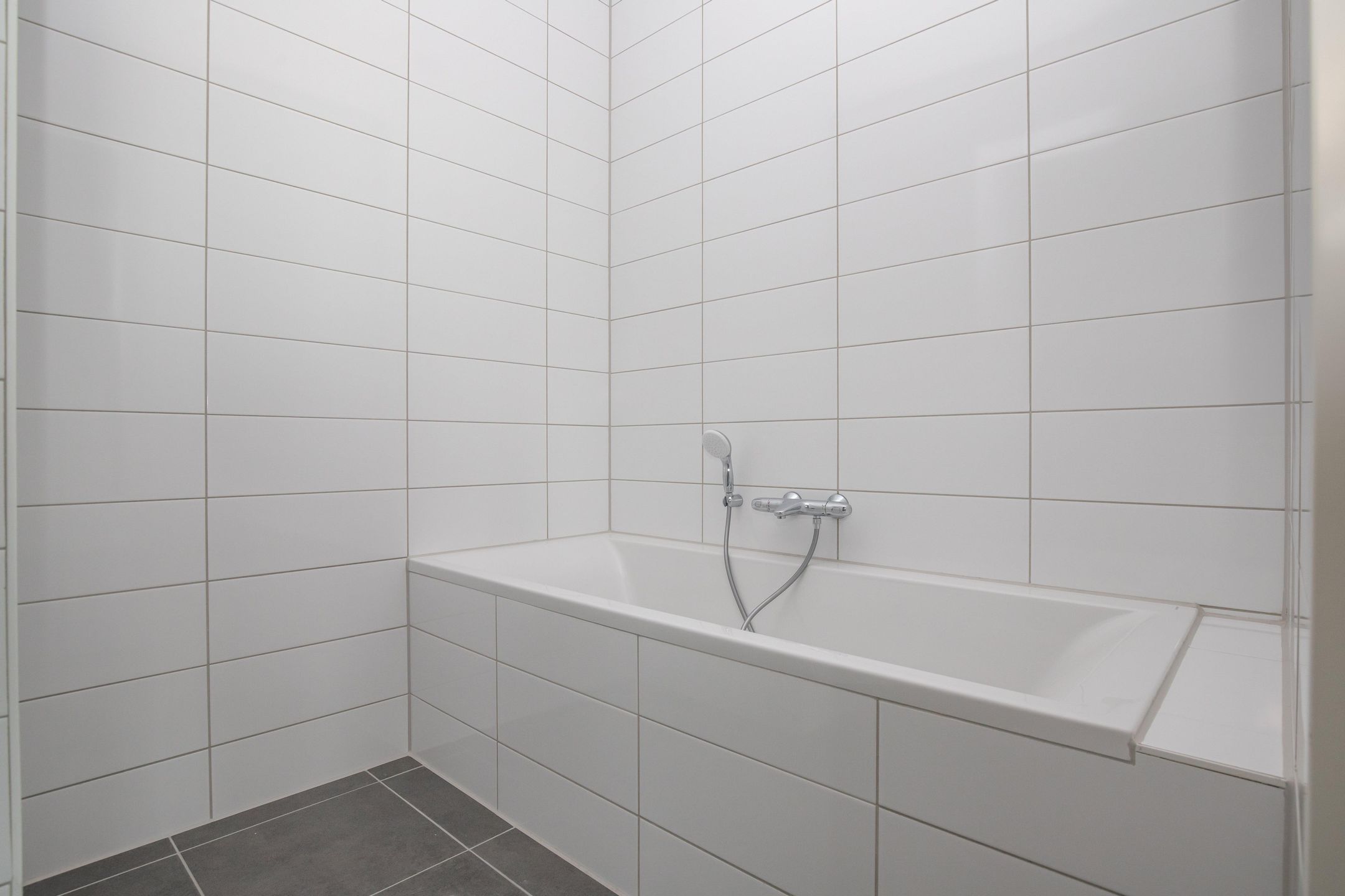 Photo 12 of Machinekamerplein 32-327