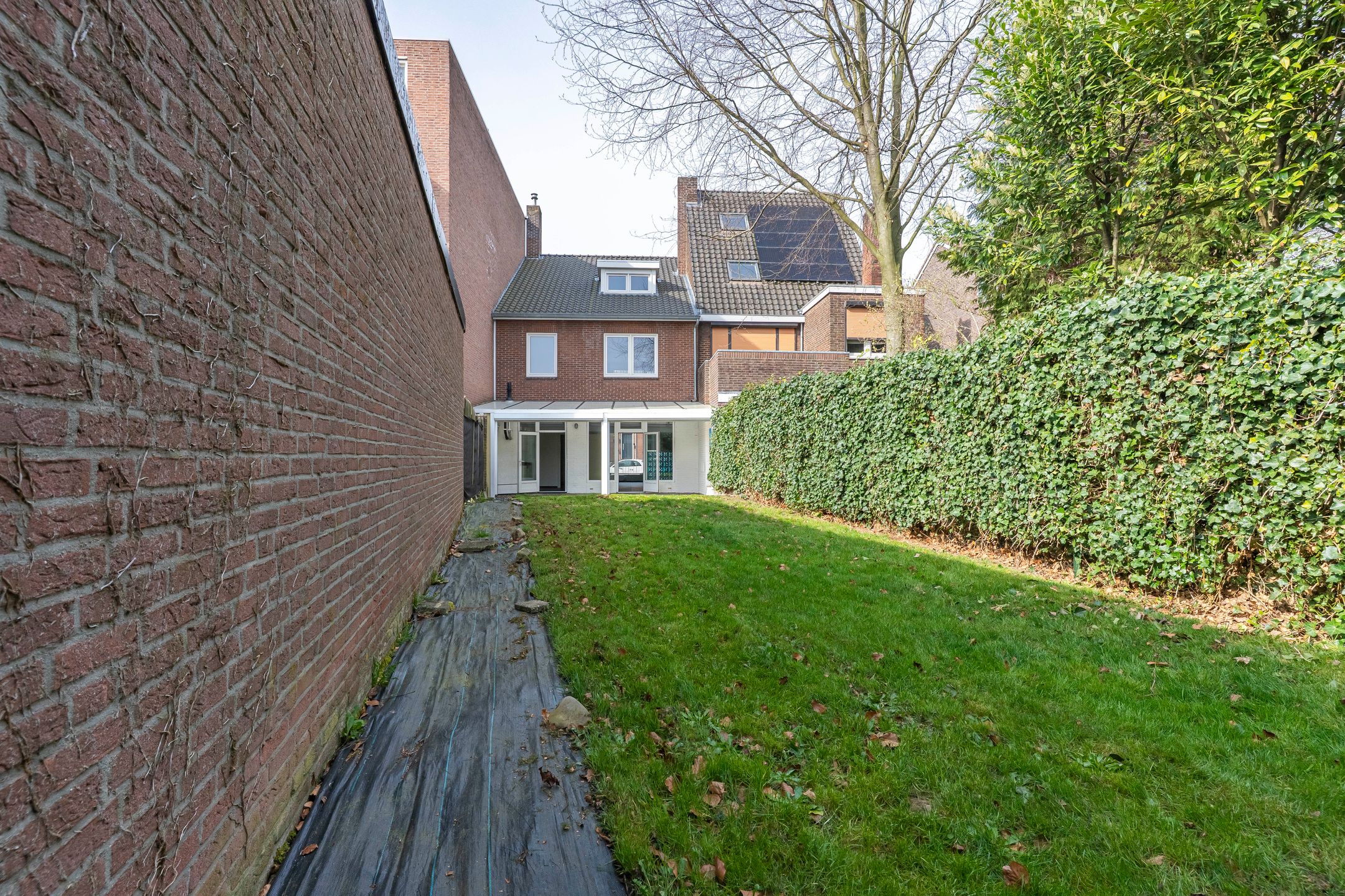 Foto 21 van Akerstraat 152